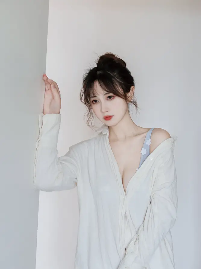 2021影音先锋aⅴ资源男人网_久久九九久精品国产_隔壁寂寞的少妇中文字幕